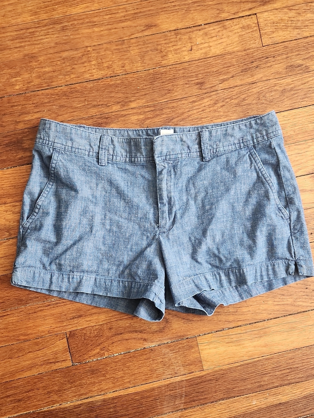Gap Chambray City Shorts